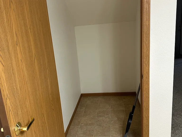 951 Oak Ridge Ct #604 — Photo 6