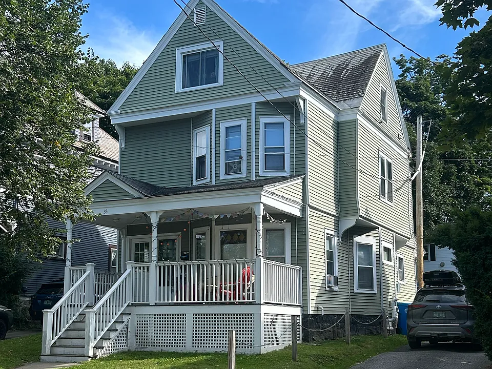 33 Brookes Ave #2