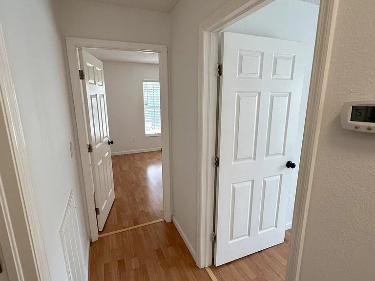 2558 Estancia Blvd — Photo 23