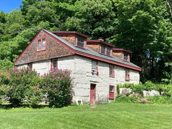 769 Lake Shore Road, Greensboro, VT 05841