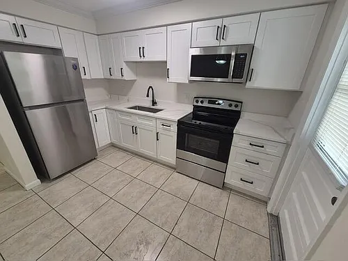 3610 Taylor St #3 Photo 1