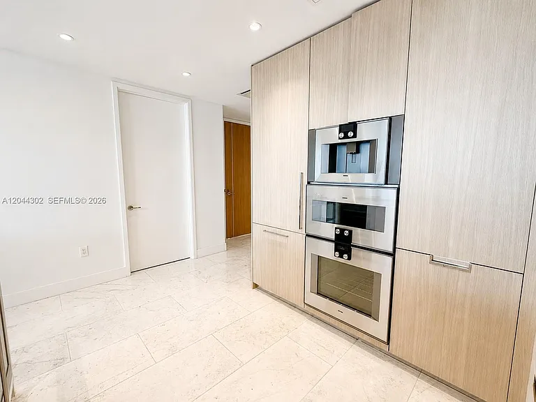 15701 Collins Ave #1703 — Photo 18