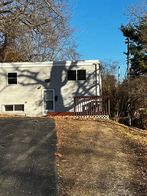 3 bed, 1456 sqft, $1,450 — Photo 2