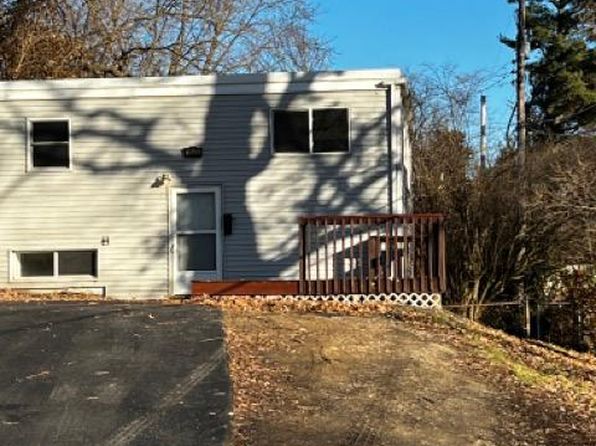 1362 S Silas St, Decatur, IL 62521