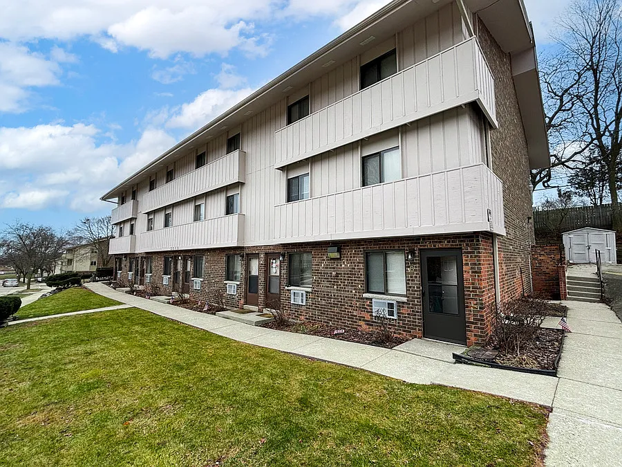 3515 E Tesch Ave #21