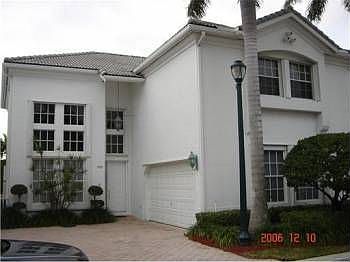 1st image of 3702 NE 200th St