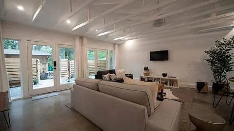 12702 Butterfly Dr — Photo 10