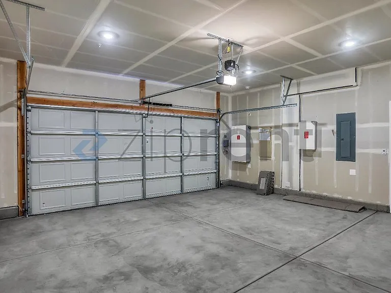 10324 Tower Hill Dr — Photo 16