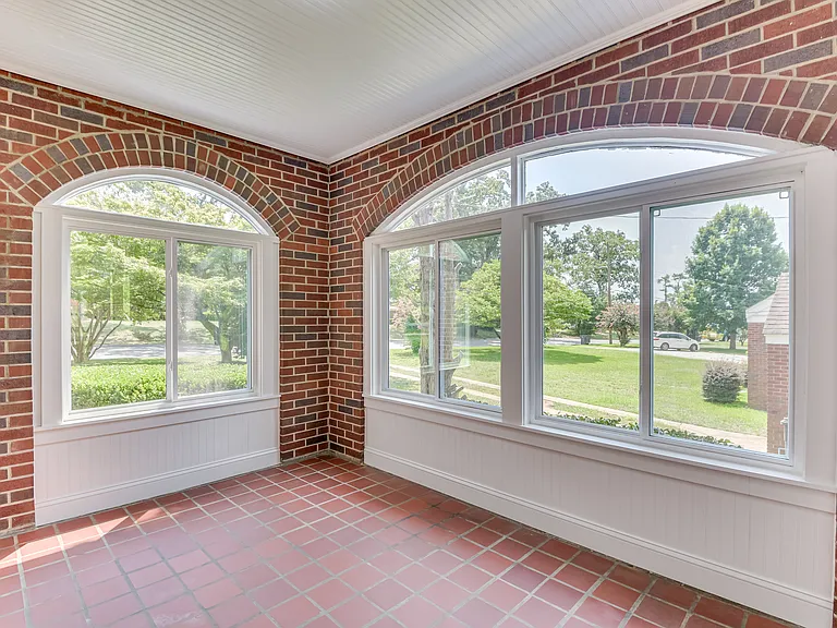 2336 Redwood Dr — Photo 19