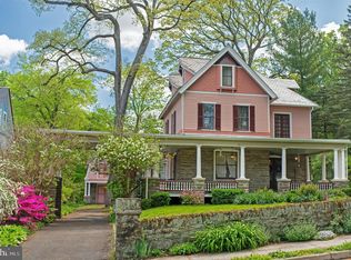 313 Maple Ave, Wyncote, PA 19095