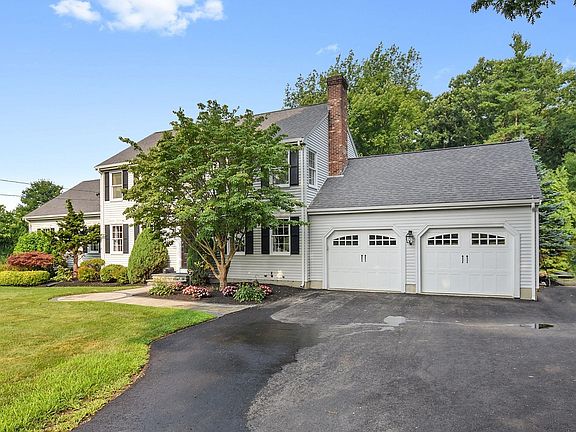 3rd image of 82 Bellingham Rd