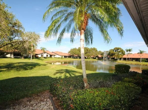 3909 Wilshire Ct #82, Sarasota, FL 34238