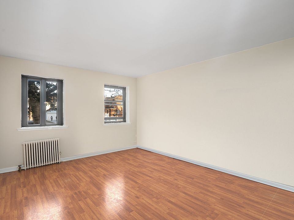 1st image of 92-20 Winchester Blvd #1C