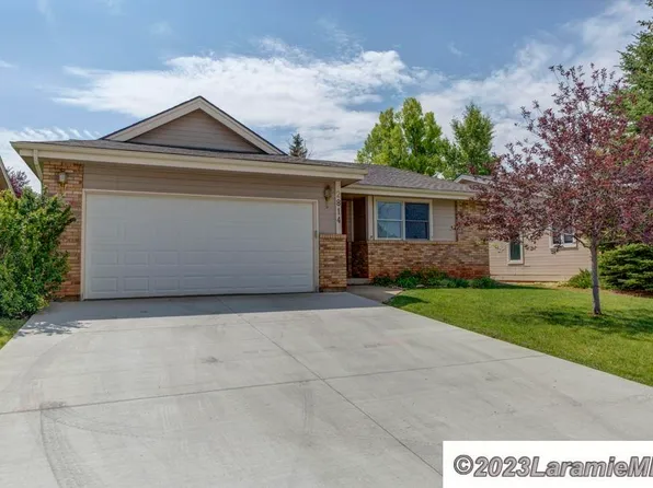 2814 Leslie Ct, Laramie, WY 82072