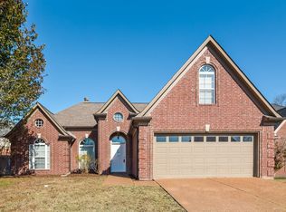 2688 Longshadow Ln, Cordova, TN 38016