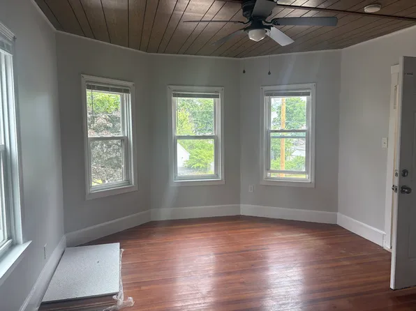 27 Horton St #2, Attleboro, MA 02703