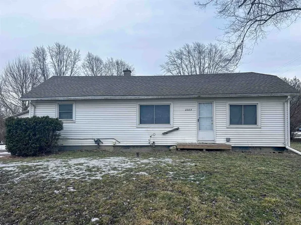 2269 Russell St, Grand Blanc, MI 48439