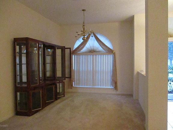 3rd image of 846 Ashton Cove Ter