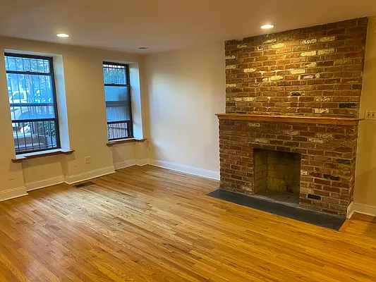 Rented by Ideal Properties Group | media 1