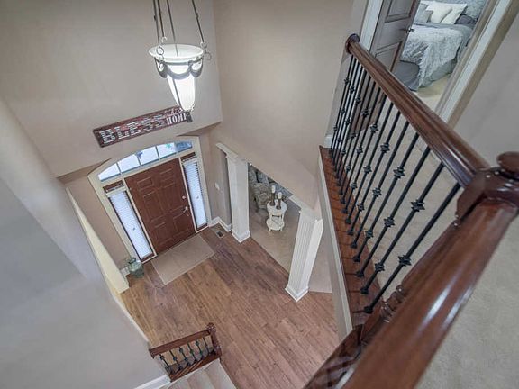 5th image of 3391 Abbey Knoll Dr