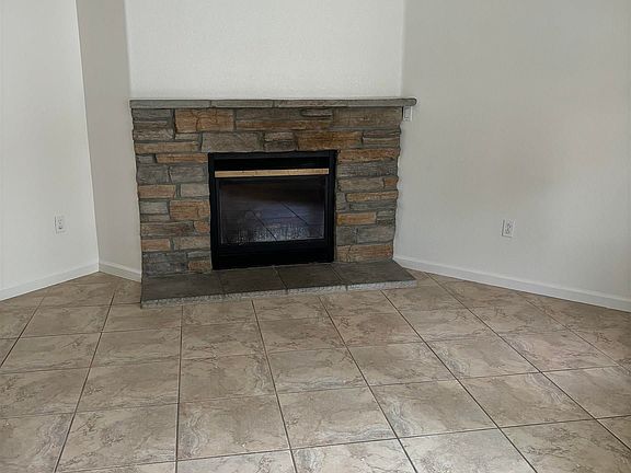 3rd image of 4113 Jarosite Ct