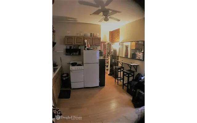 Rented by Douglas Elliman | media 24