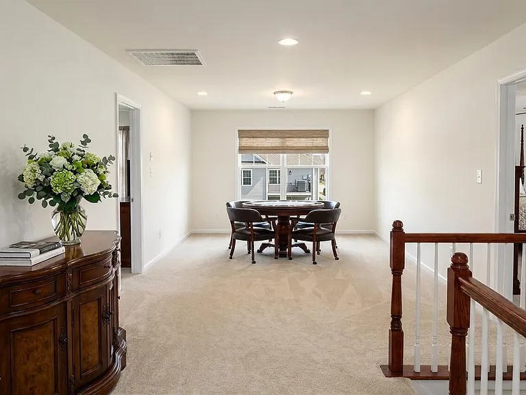 868 Seastone St — Photo 9