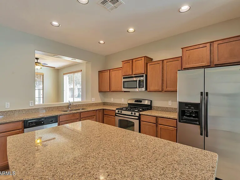 4063 E Cherry Hills Dr — Photo 4