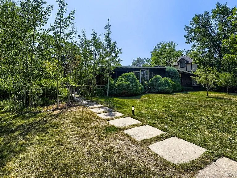 4500 E 6th Avenue Pkwy — Photo 4