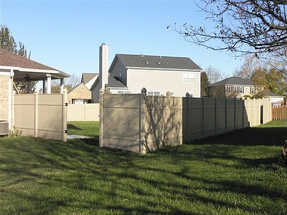 2nd image of 2101 Rosina Dr