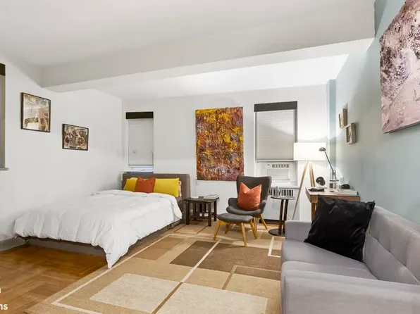 360 Cabrini Boulevard image 3 of 4