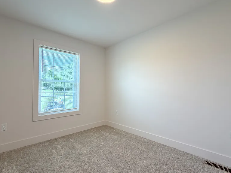 271 Locust St — Photo 23