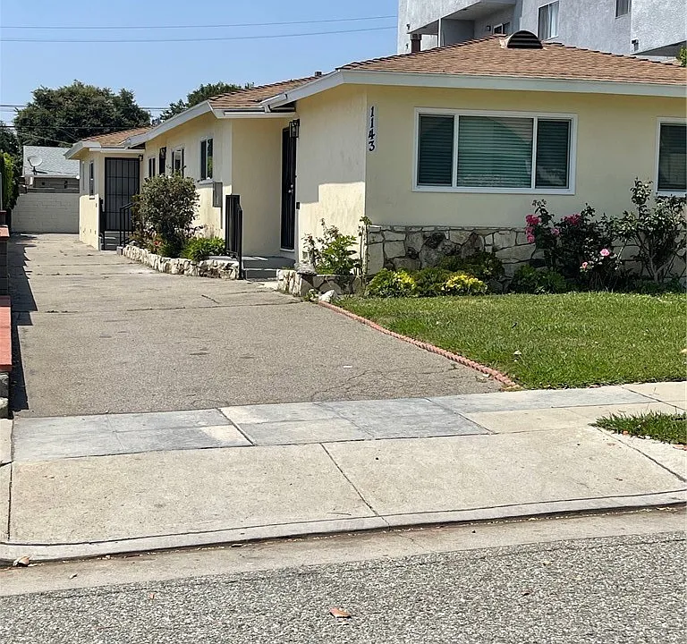 1143 Raymond Ave #2