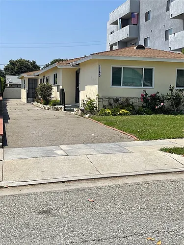 1143 Raymond Ave #2 Photo 1