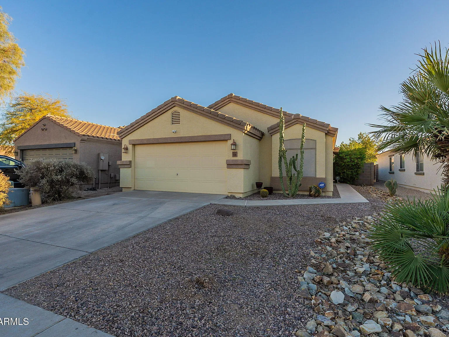 3 bed, 2.0 bath, 1528 sqft, $1,550 — Photo 1