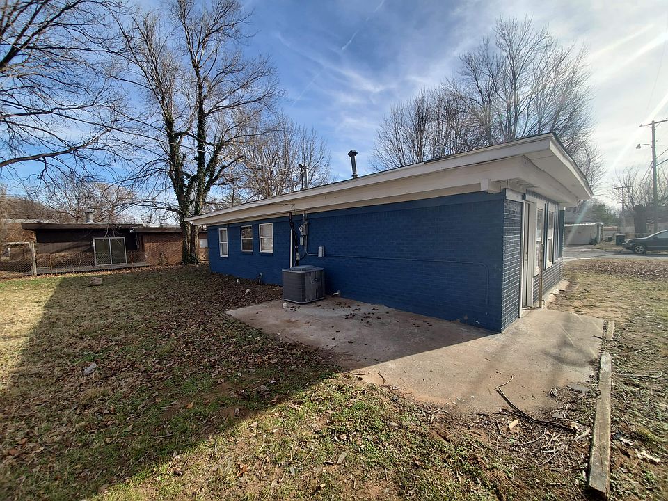 1st image of 3613 Teal Dr