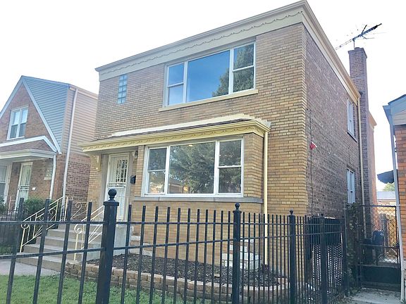 2nd image of 7338 S Rockwell St