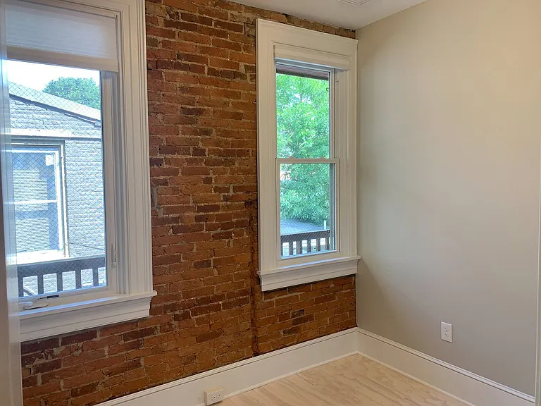 307 N Lime St #2 — Photo 8