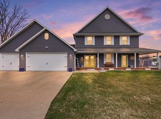 439 E Factory St, Seymour, WI 54165
