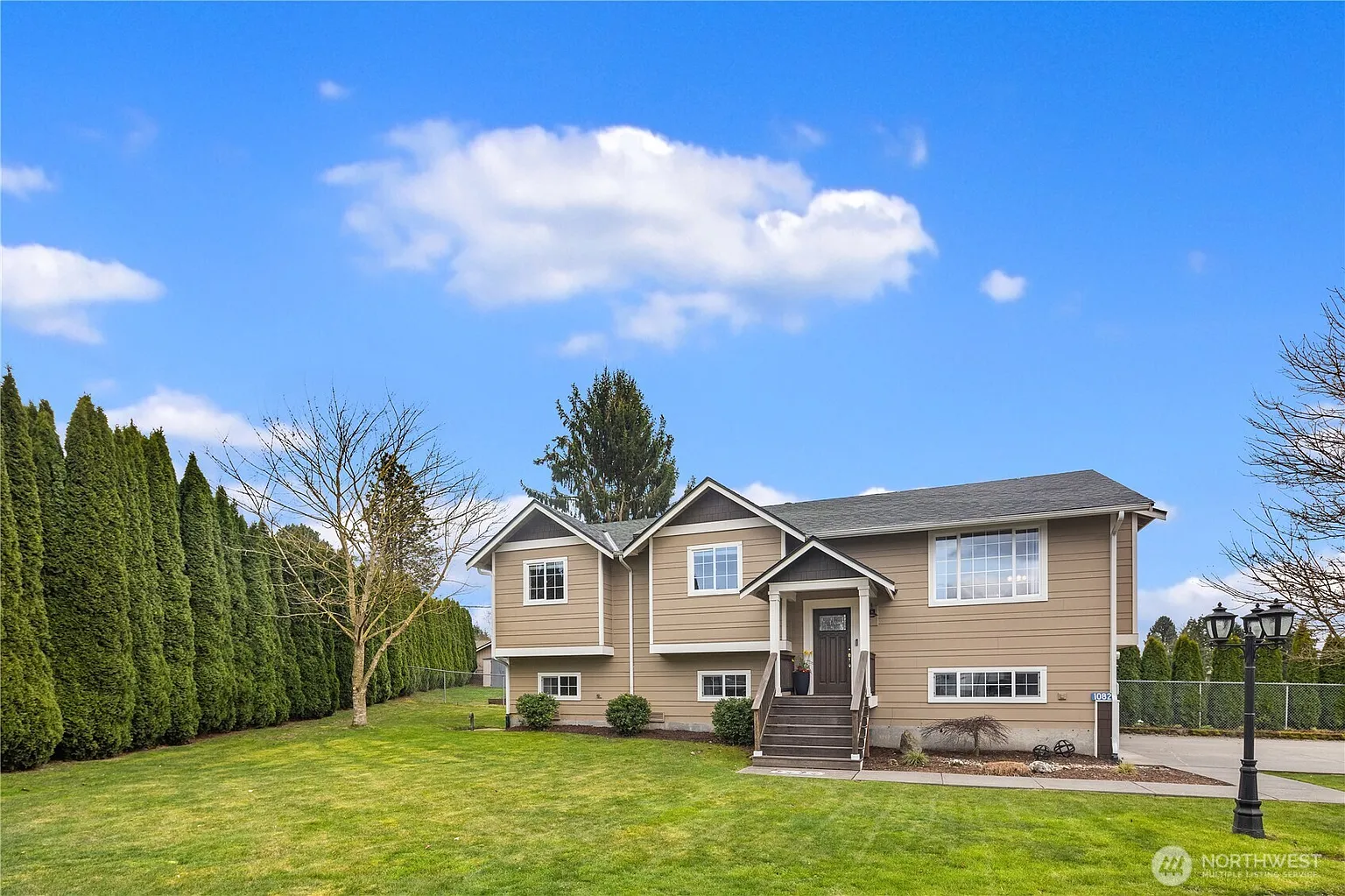 1082 Curtis Street photo 1