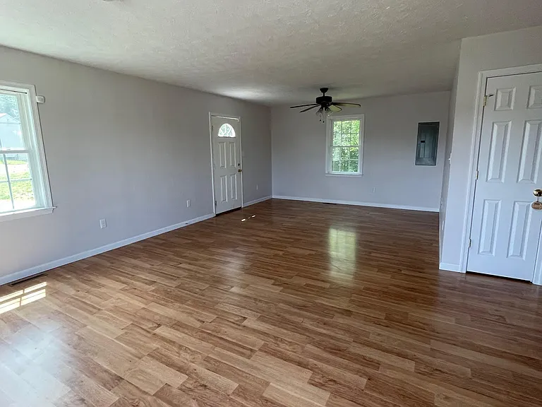 317 Woodlee Rd — Photo 25