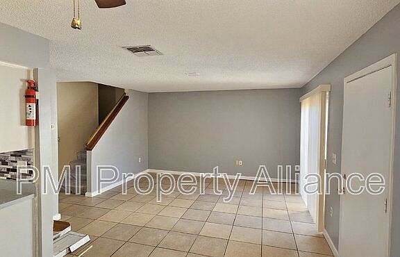 4th image of 1720 Potomac Ct