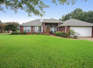 1919 Marsh Cv, Biloxi, MS 39532