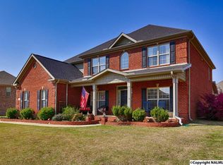 7051 Jacks Creek Ln SE, Owens Cross Roads, AL 35763