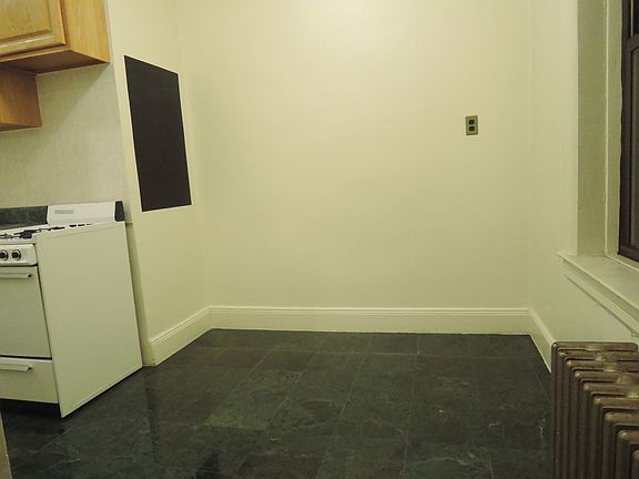 3rd image of 2407 36th St #4B