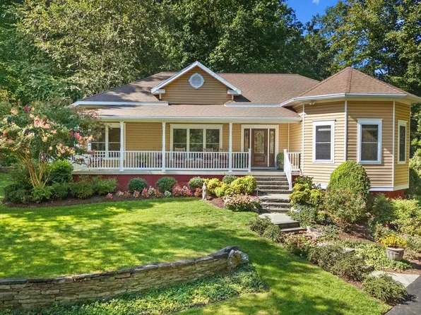655 Old Herald Harbor Rd, Crownsville, MD 21032
