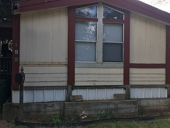 2nd image of 108 Margaret St
