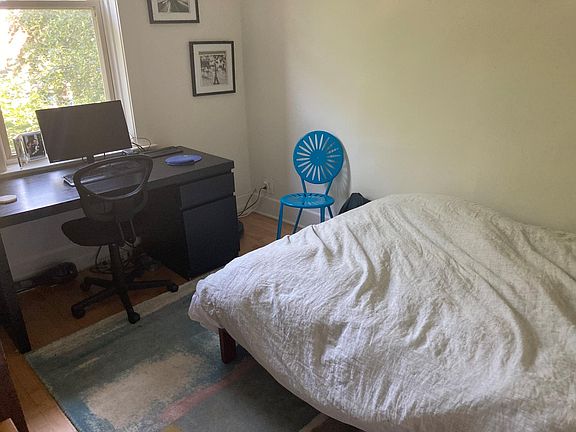 4th image of 2541 W Belden Ave #3