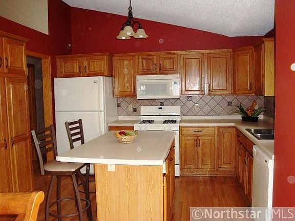 5th image of 1784 Phalen Pl N