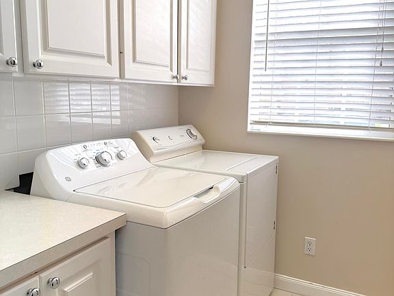 5th image of 488 Capistrano Dr #488